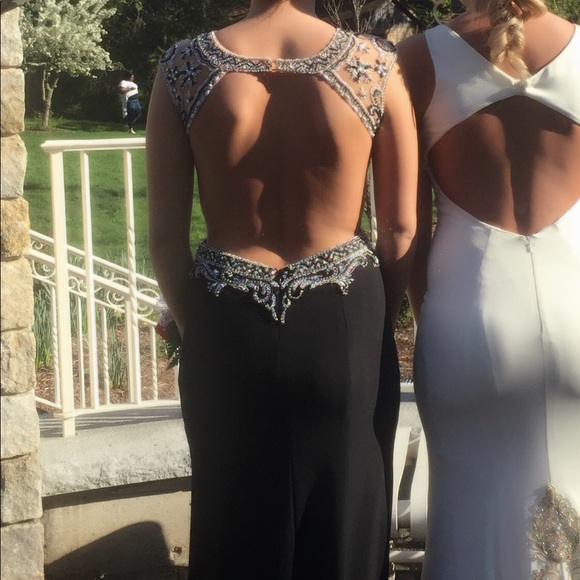 PROM DRESS - Picture 4 of 6